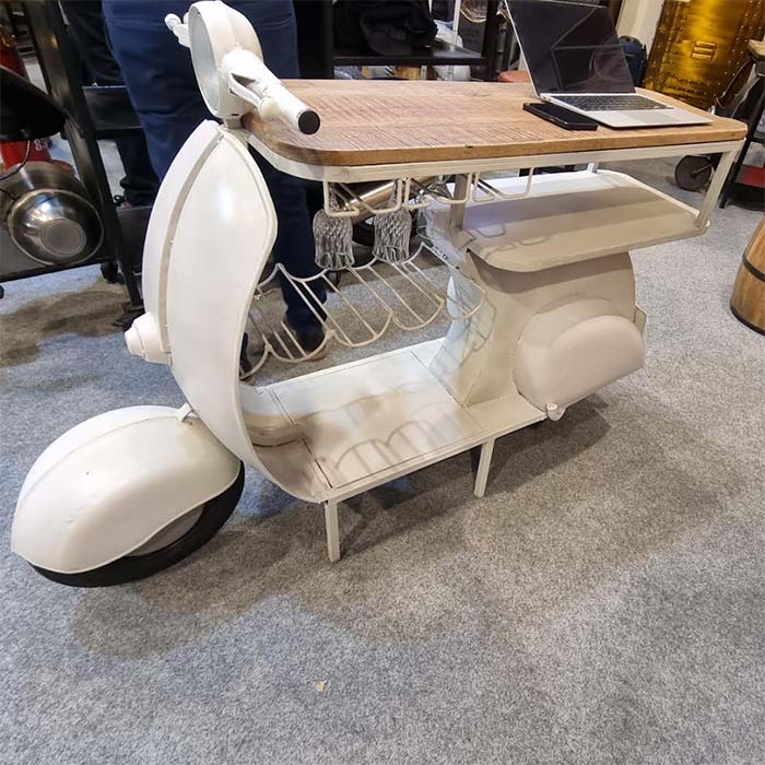 Tavolo vespa bar vintage